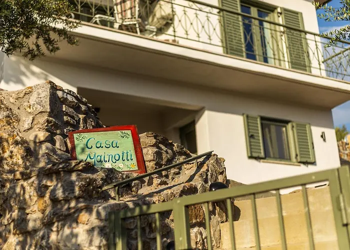 Casa Mainotti - In Mani * Nomitsis